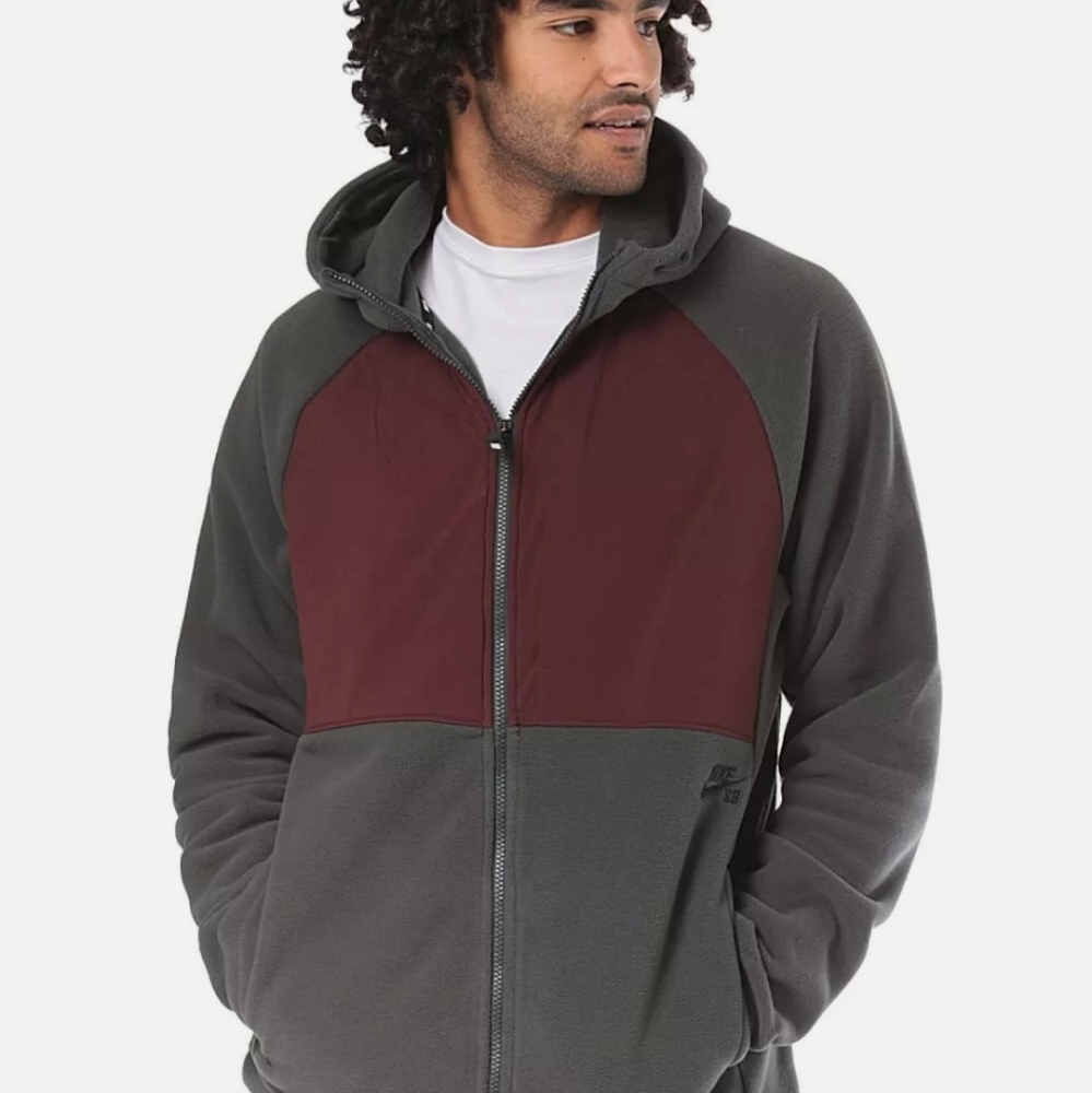 SOLD!! Nike SB Sherpa Fleec